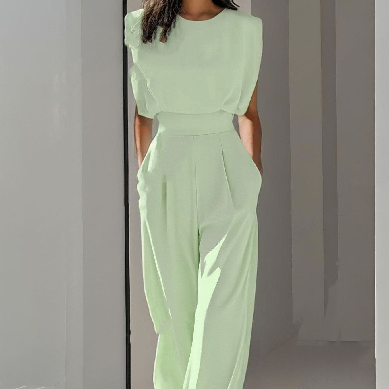 Solid Color form Fitting Jumpsuit