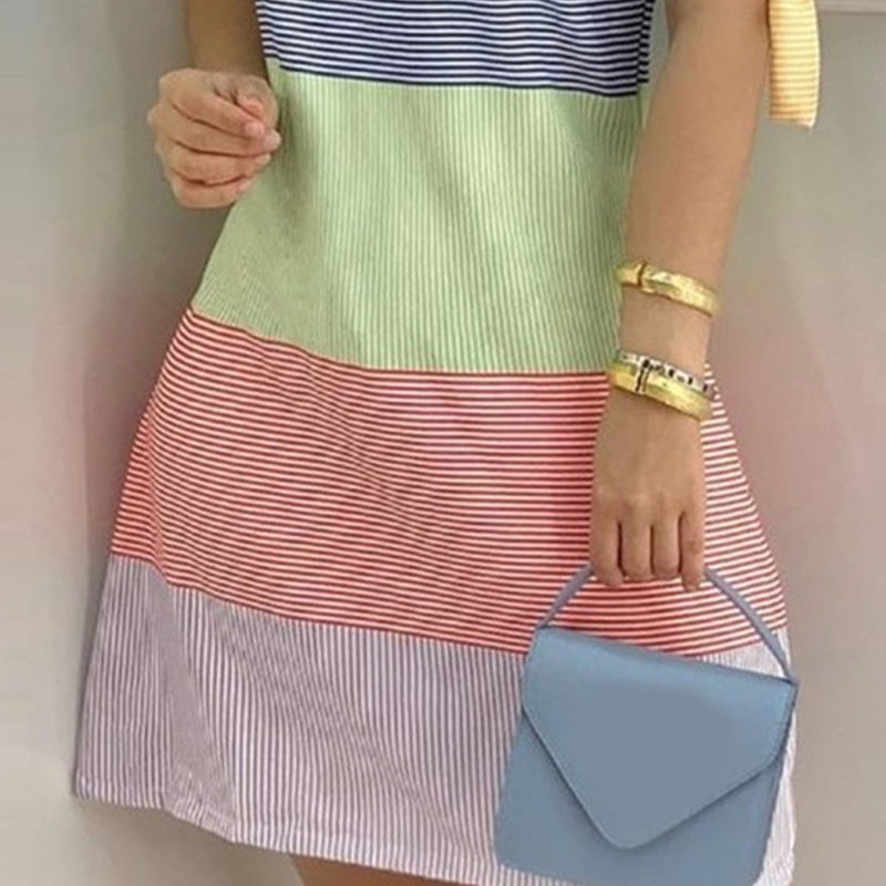 Off-Shoulder Slim Dress with Elegant Knot